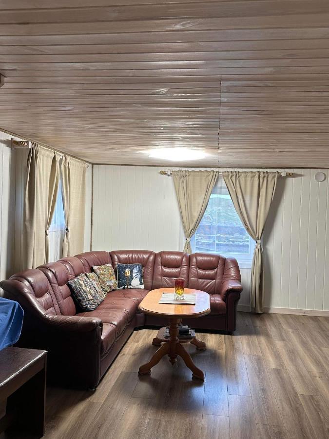 Barents Sea Window Apartment Ytre Kiberg ภายนอก รูปภาพ
